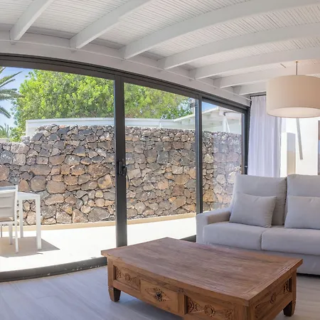 Alondra Rezort Puerto del Carmen (Lanzarote)